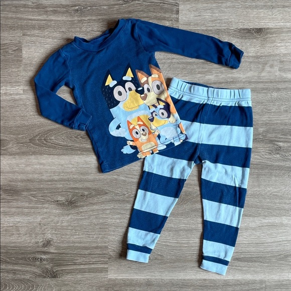 Bluey toddler boys pajama set - Picture 1 of 3